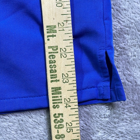 FIGS Royal Blue V Neck Scrub Top Short Sleeve Technical Collection YY - Picture 3 of 11